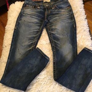 Womens skinny jeans